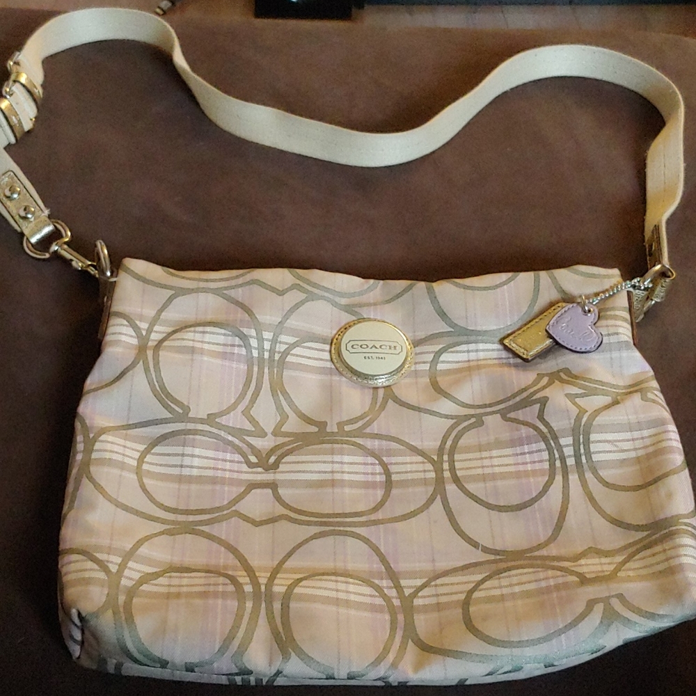 💜💗Coach Messenger Crossbody Purse💗💜